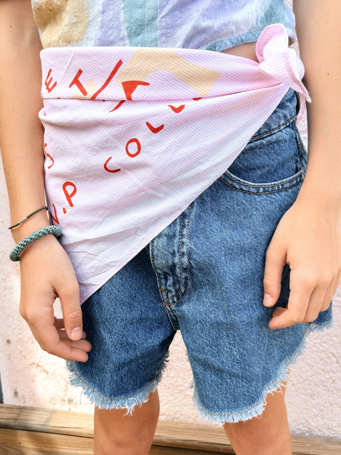 True Artist Scarf nº02